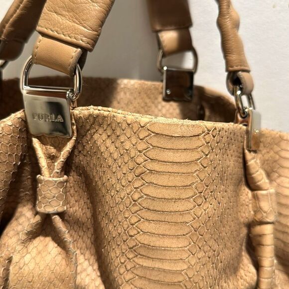 Furla Beige Python Embossed Genuine Leather Shoulder Bag Italy Travel Work Large - Picture 5 of 13